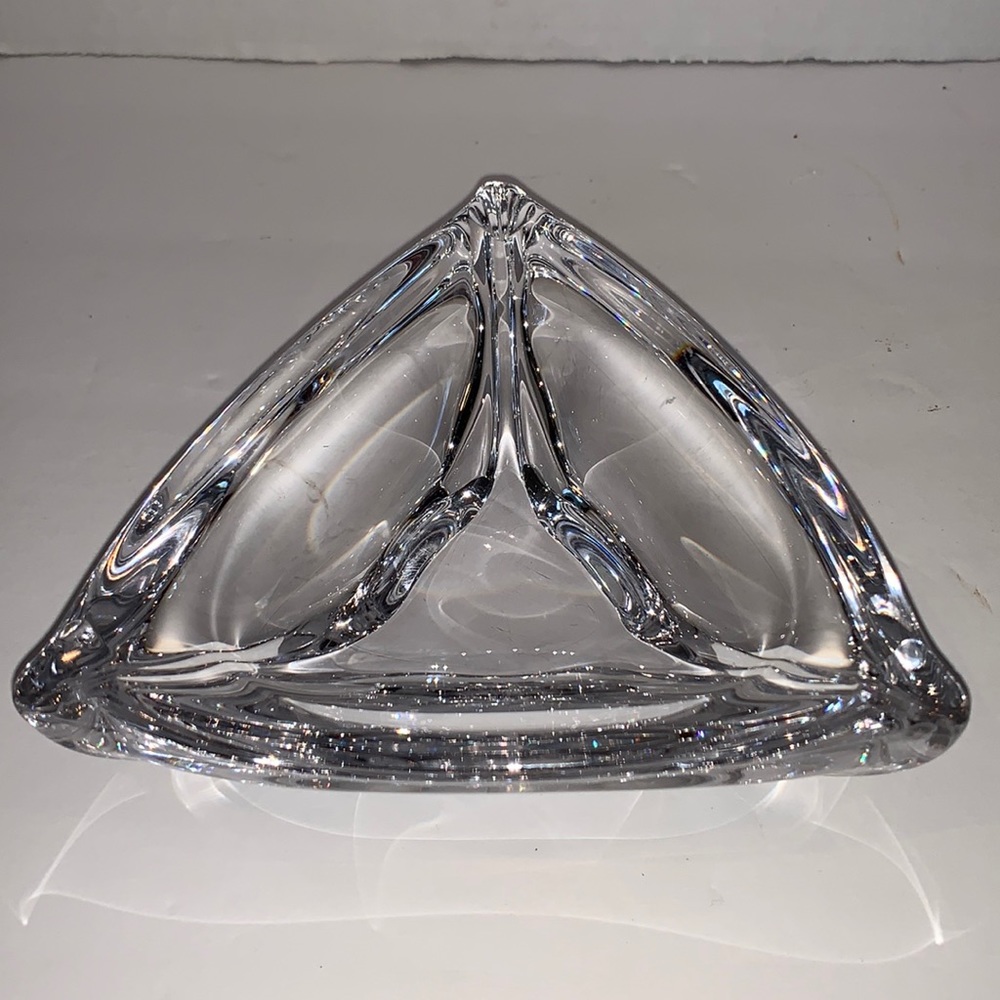 Daum France Crystal Ashtray/Bowl Triangle Form/Art Glass/Signed/polished bottom